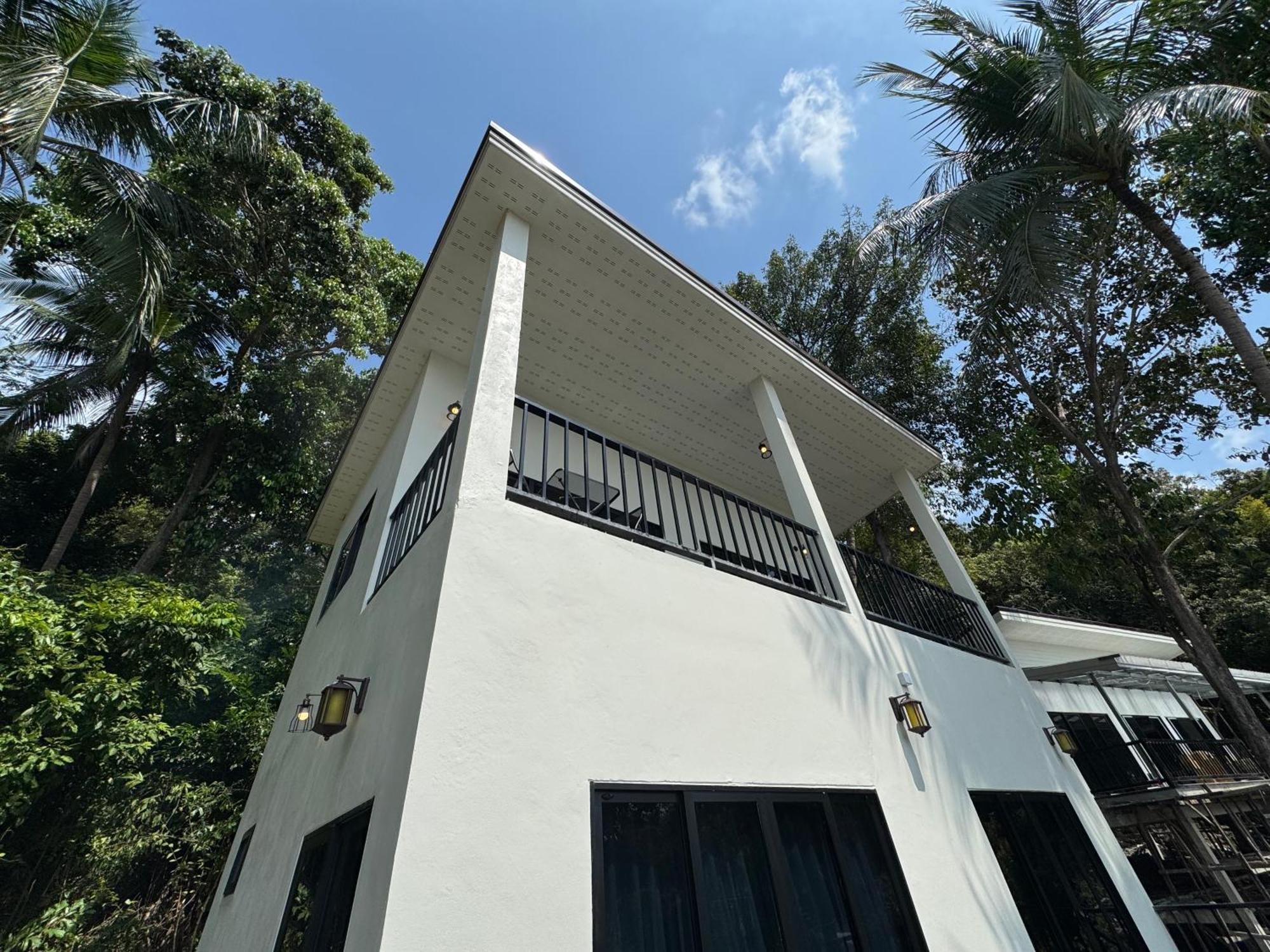Tanouy Garden Villa Baan Khai Exterior photo