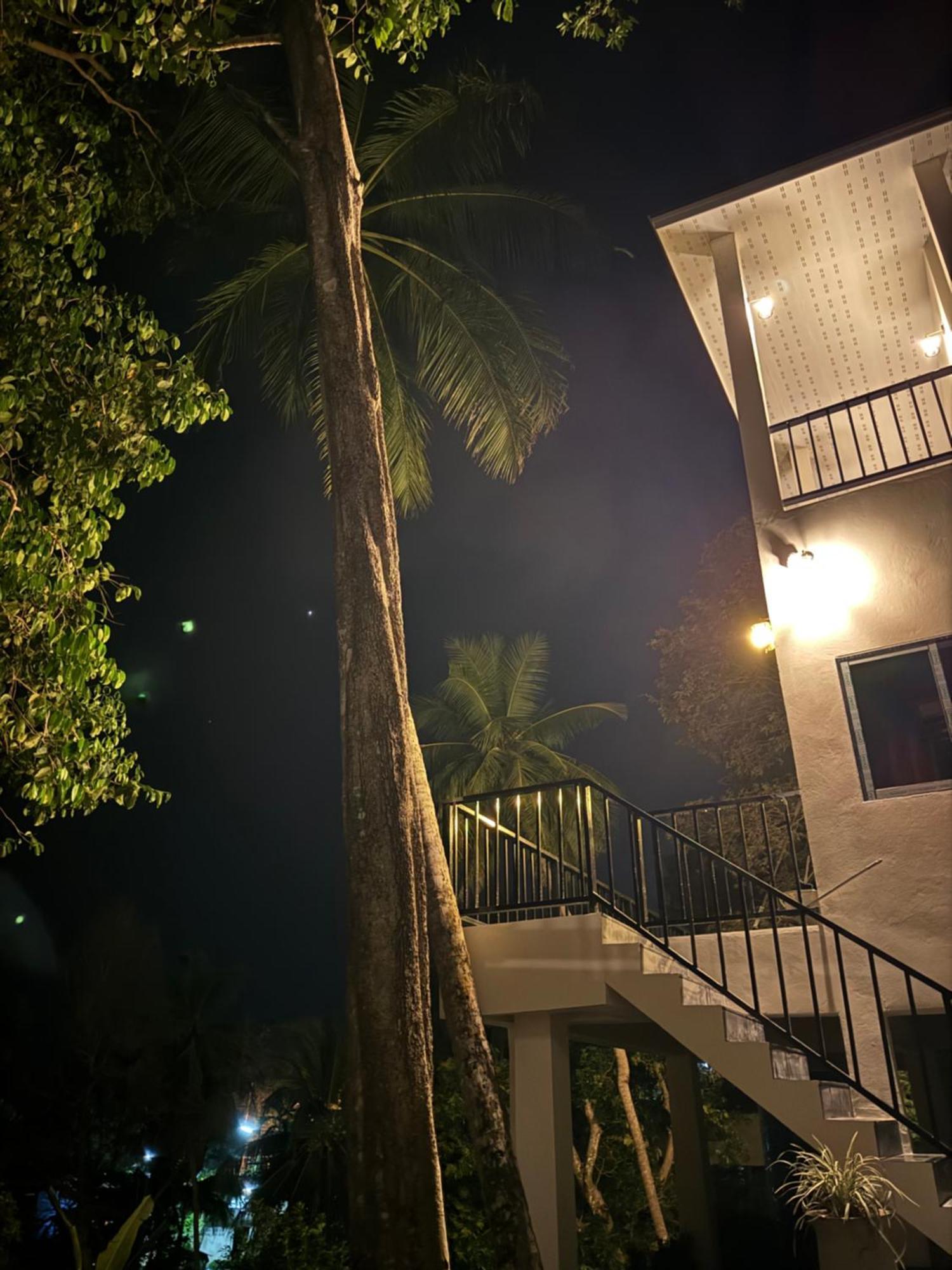 Tanouy Garden Villa Baan Khai Exterior photo